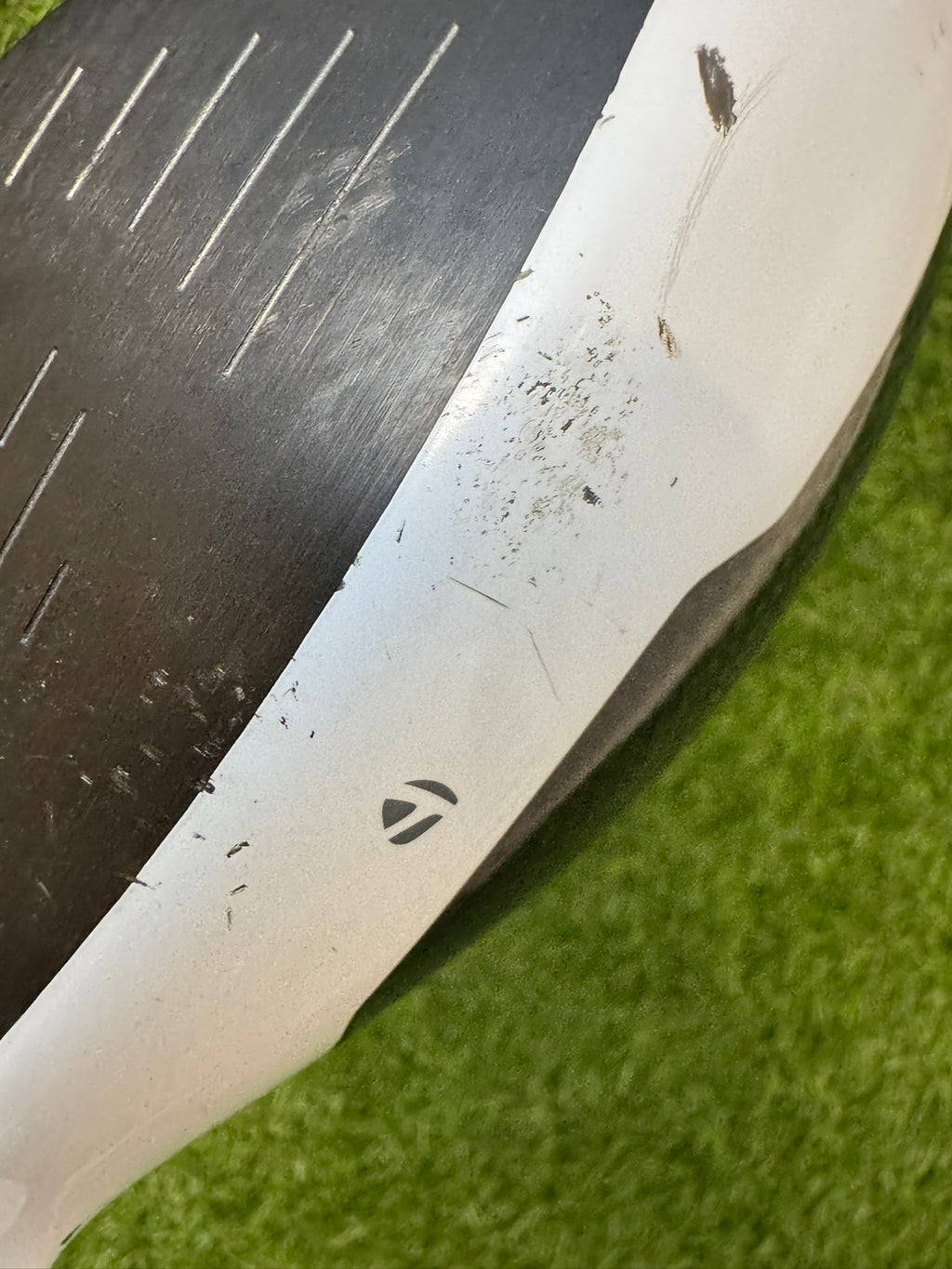 Taylormade M2 D-Type Driver 10.5° – Mitsubishi KuroKage 60 Stiff Shaft