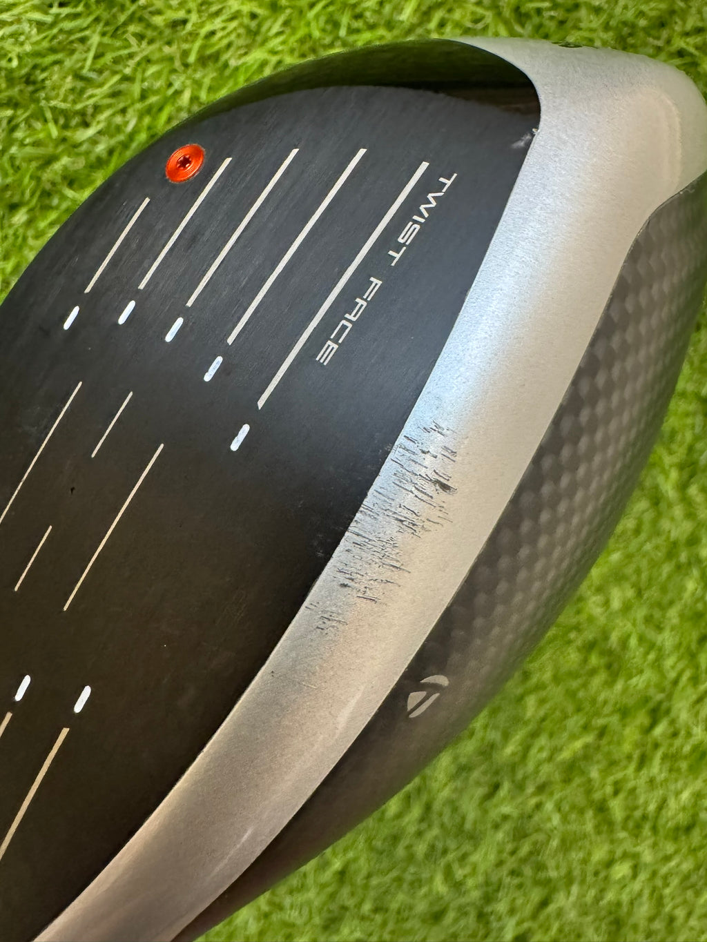 Taylormade M5 Driver 9° – Tour AD MJ-7s Stiff Shaft
