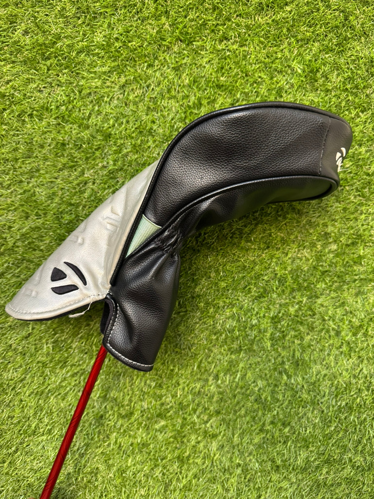 Taylormade M6 D-Type Driver 10.5° – Project X Evenflow 45G Regular Shaft