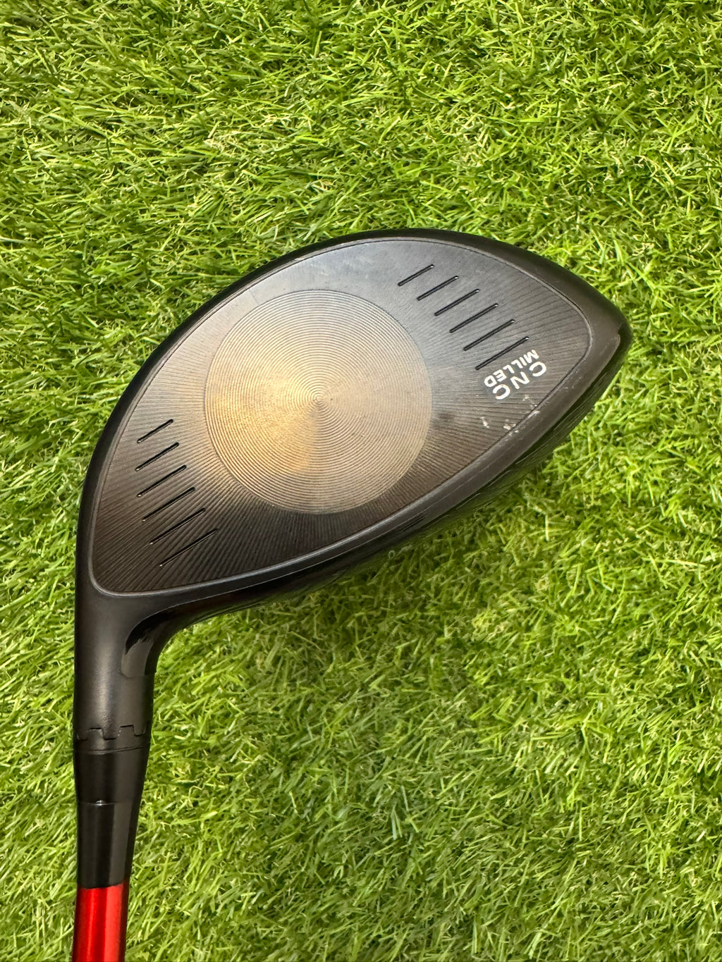 Cobra King F8+ Driver 9.5° – Tour AD J15-11w Stiff Shaft