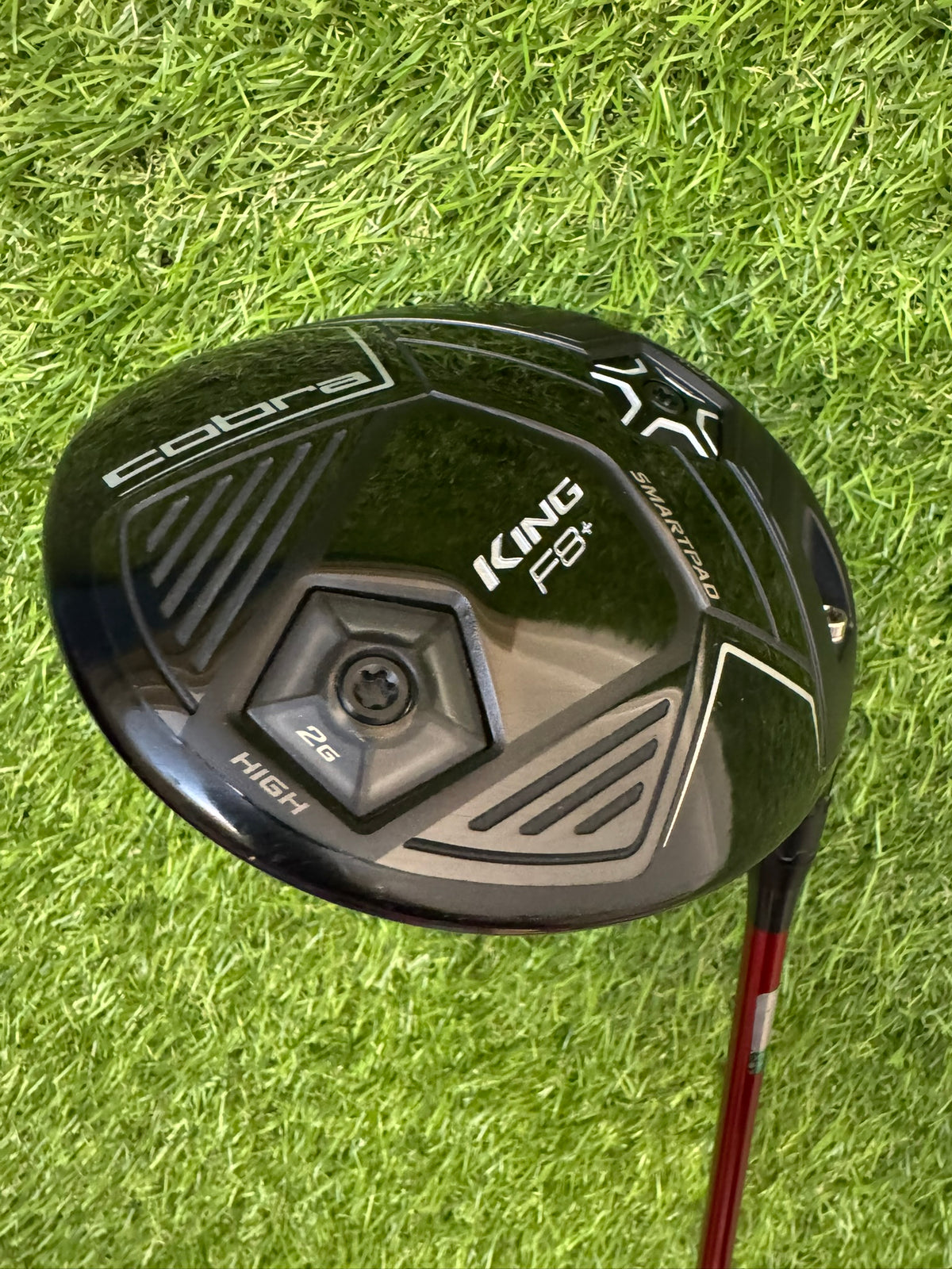 Cobra King F8+ Driver 9.5° – Tour AD J15-11w Stiff Shaft