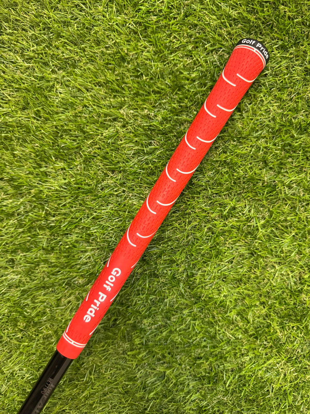 Cobra King F8+ Driver 9.5° – Tour AD J15-11w Stiff Shaft
