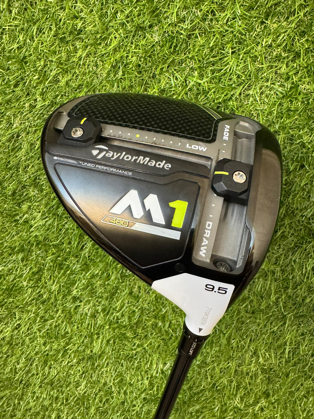 Taylormade M1 460 Driver 9.5° – Mitsubishi Rayon TM1-117 Stiff Shaft