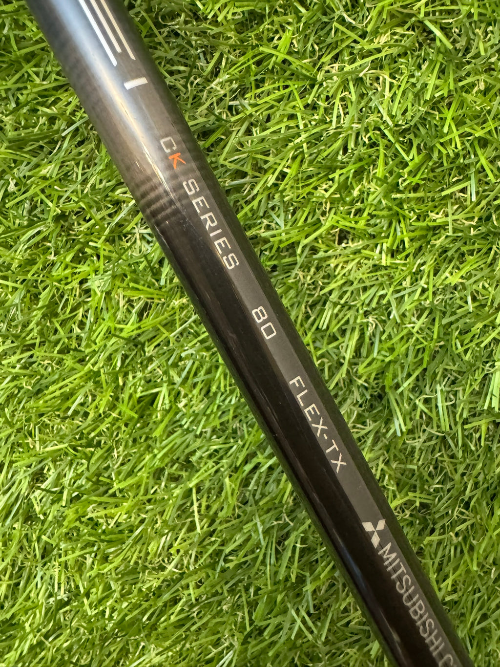 Titleist 915 D2 Driver 8.5° – Mitsubishi Tensei Orange CK 60 TX Shaft