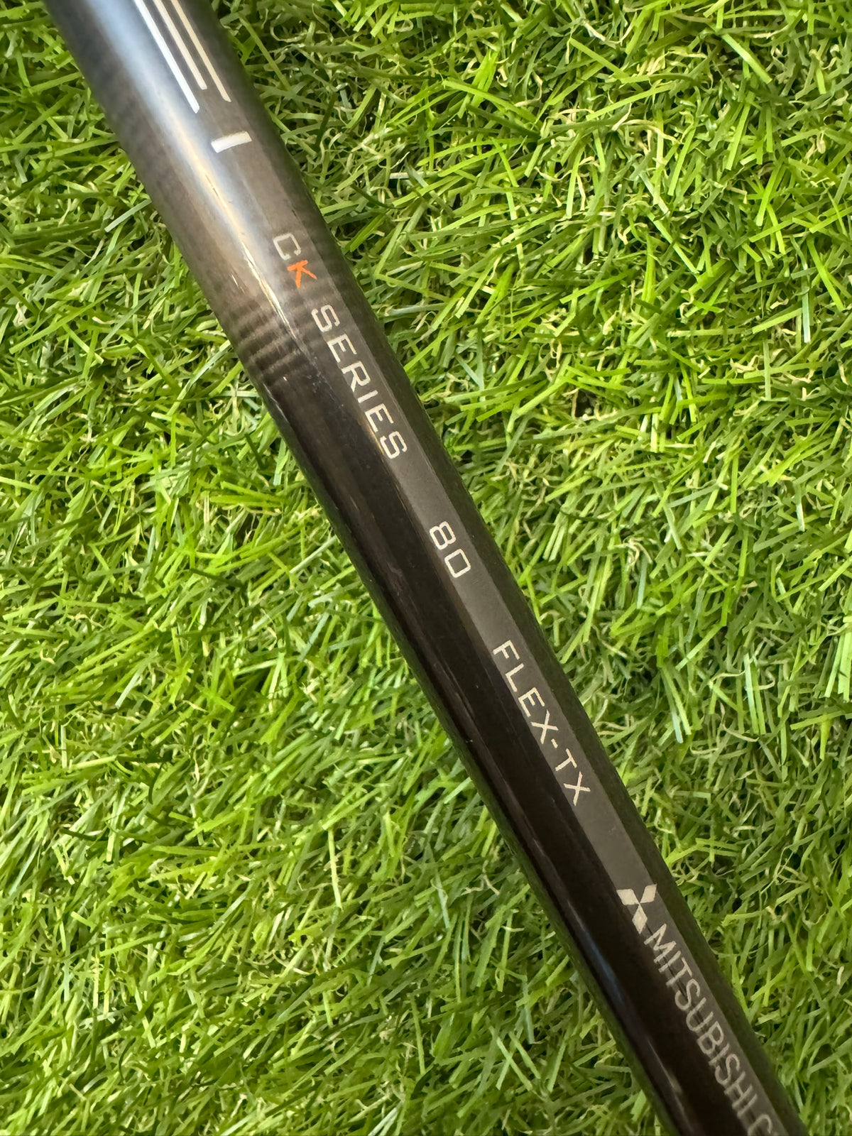 Titleist 915 D2 Driver 8.5° – Mitsubishi Tensei Orange CK 60 TX Shaft
