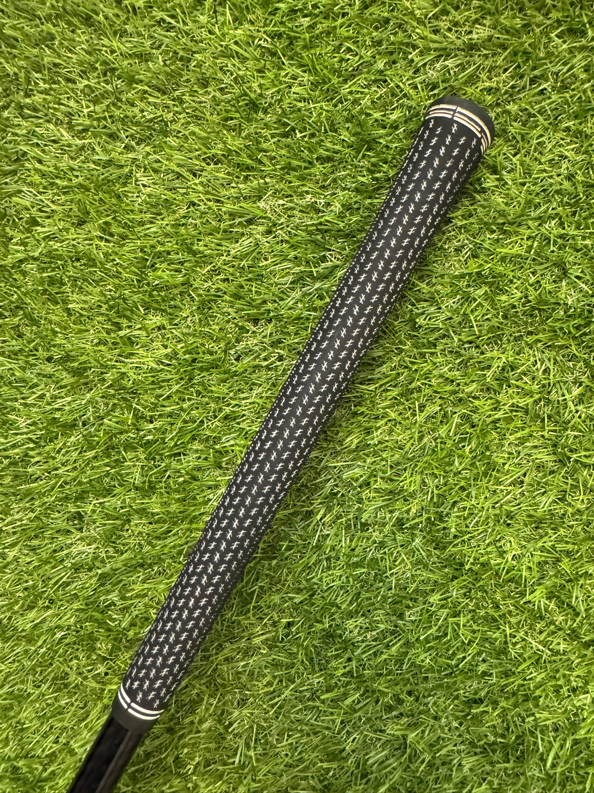 Titleist 915 D2 Driver 8.5° – Mitsubishi Tensei Orange CK 60 TX Shaft