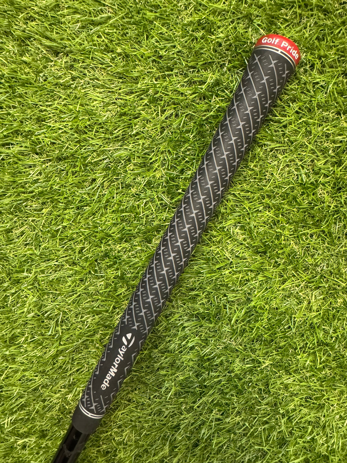 RBZ Tour Driver 9° – Crazy Black Produce 109 Stiff Shaft