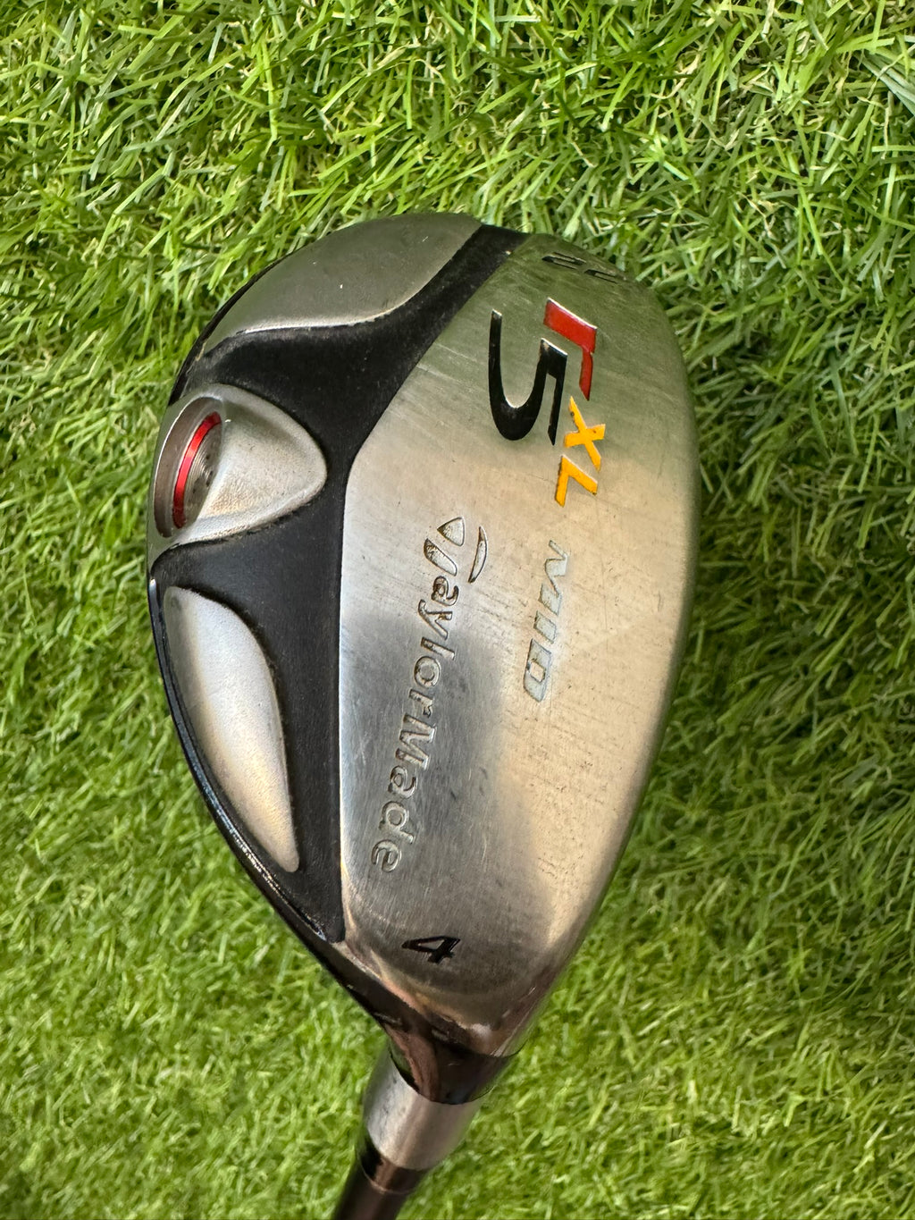 Taylormade R5 XL Mid 4 Hybrid 22° – Taylormade XL 60 Stiff Shaft