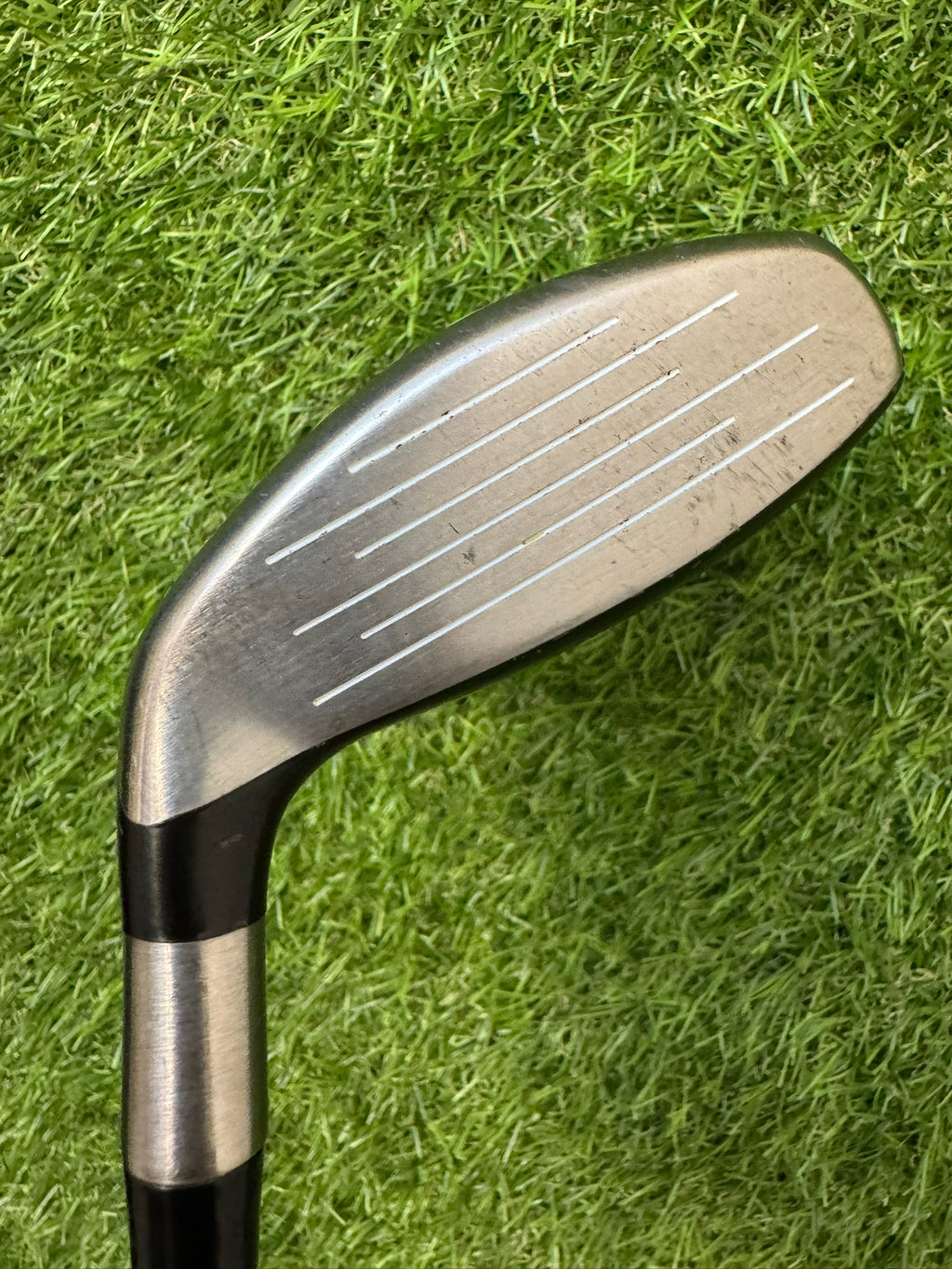 Taylormade R5 XL Mid 4 Hybrid 22° – Taylormade XL 60 Stiff Shaft