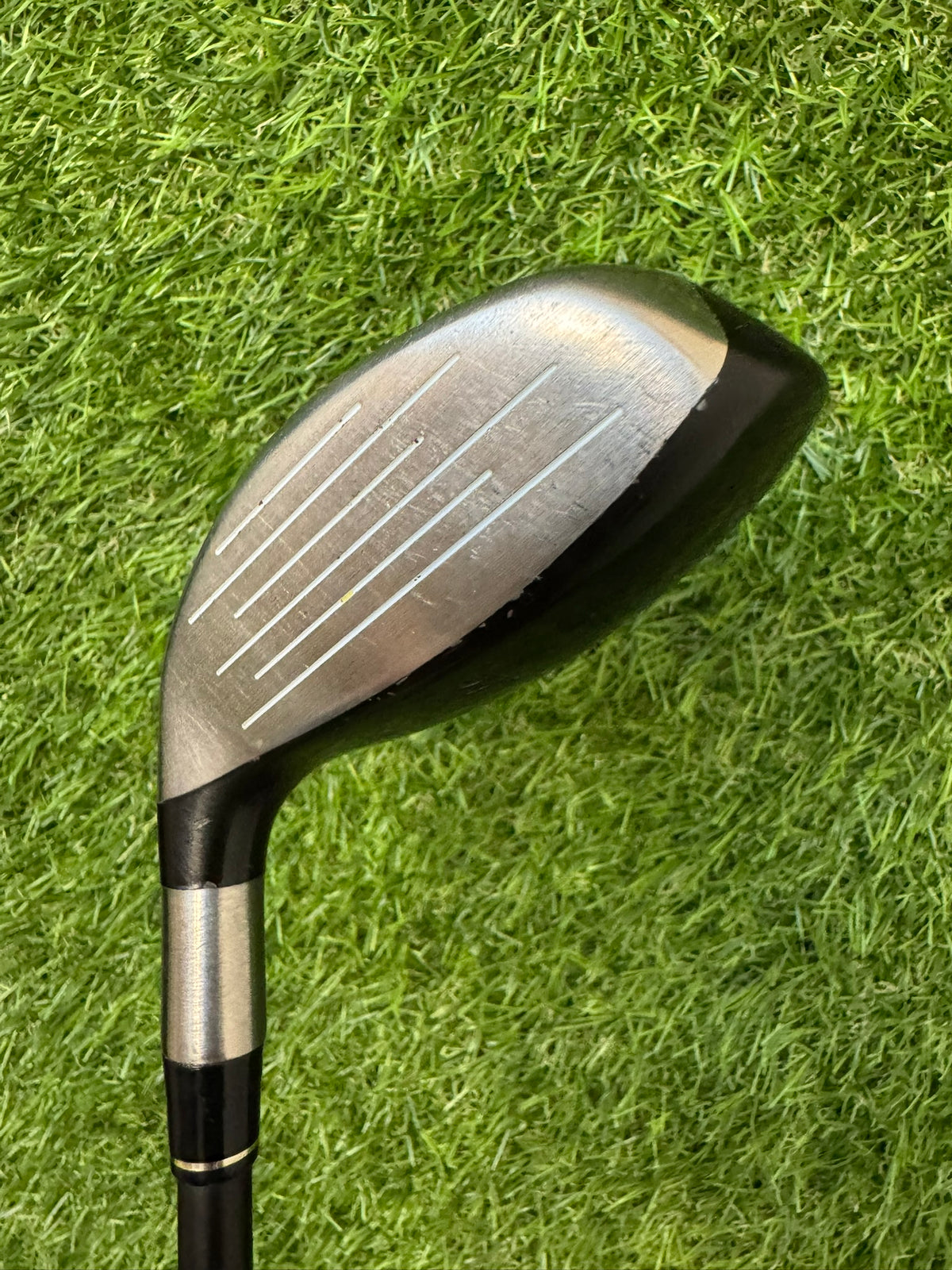 Taylormade R5 XL Mid 4 Hybrid 22° – Taylormade XL 60 Stiff Shaft