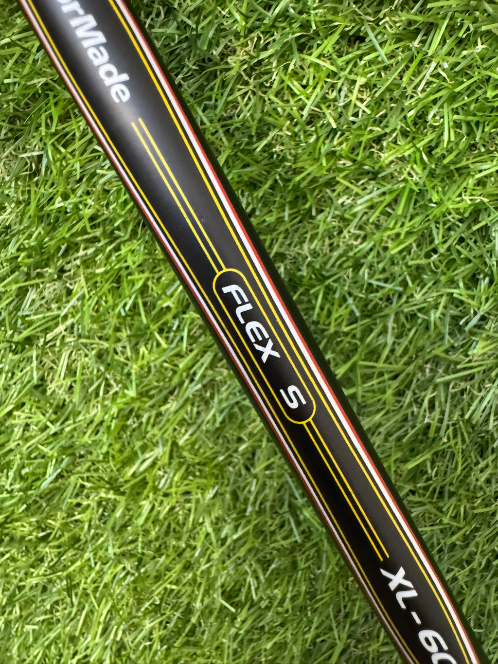 Taylormade R5 XL Mid 4 Hybrid 22° – Taylormade XL 60 Stiff Shaft