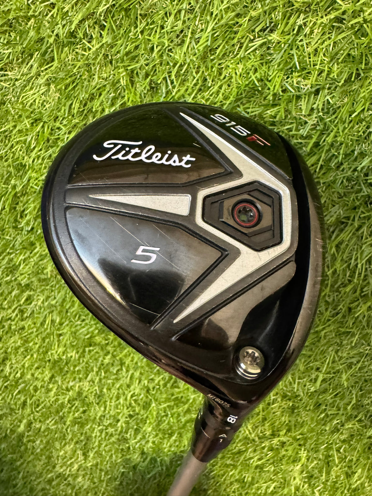 Titleist 915F 5W 18° – Mitsubishi Speedmesh40 Regular Shaft