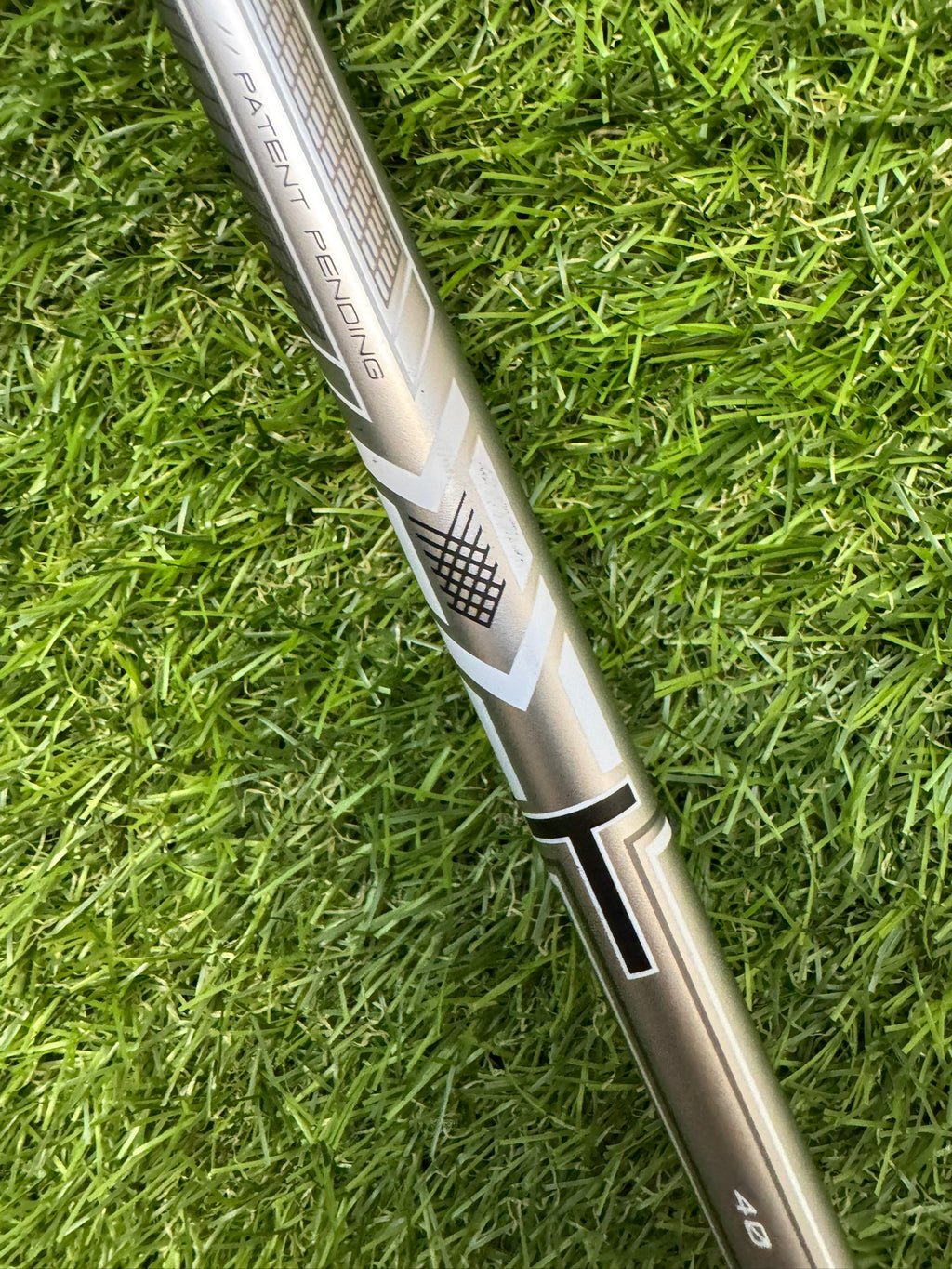 Titleist 915F 5W 18° – Mitsubishi Speedmesh40 Regular Shaft