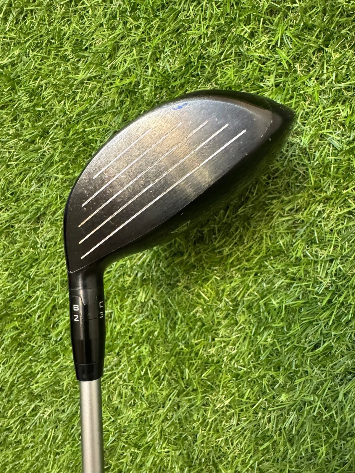 Titleist 915F 3W 15° – Mitsubishi Speedmesh40 Regular Shaft