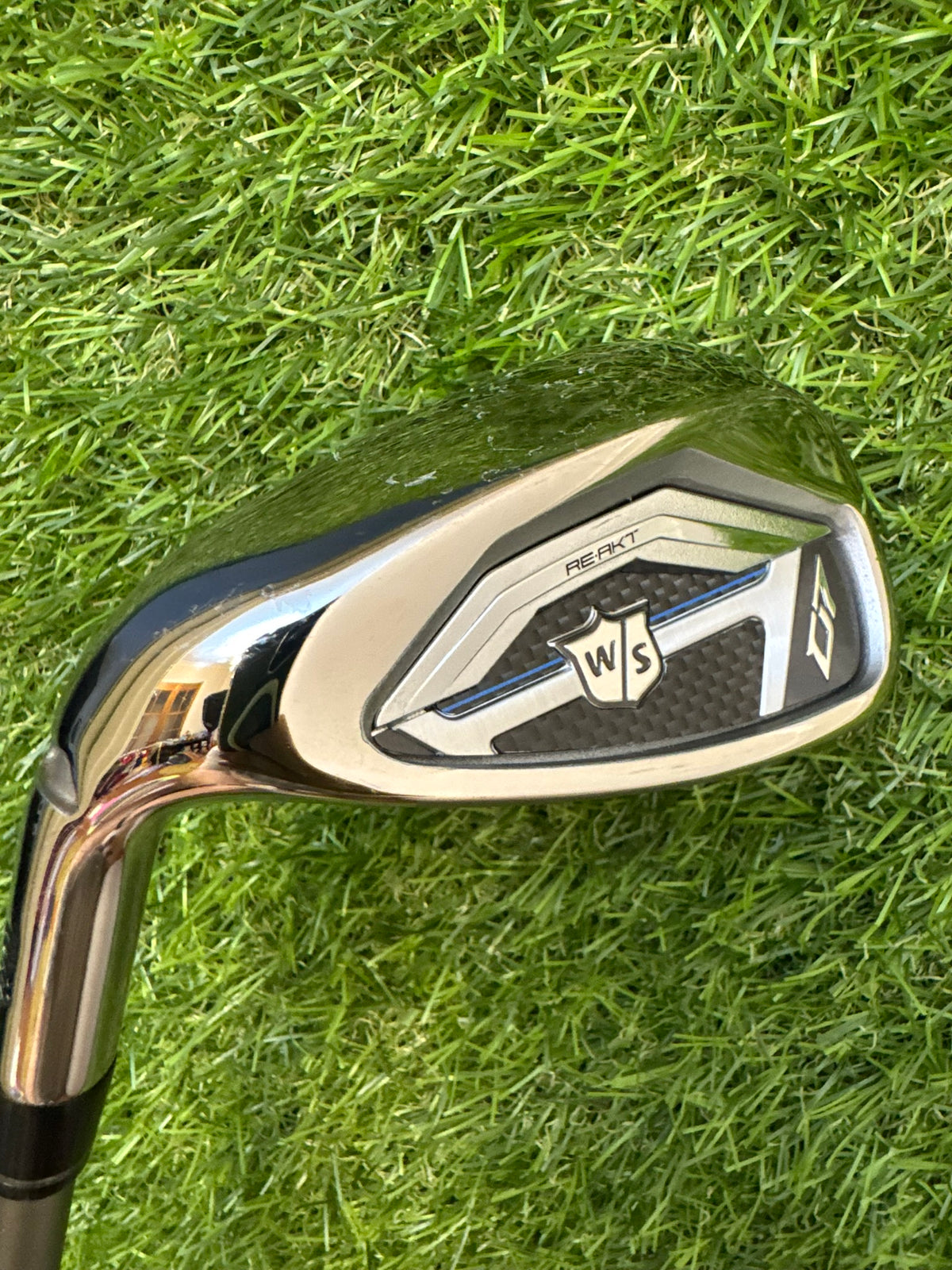 Wilson D7 Gap Wedge 54° – UST Mamiya Recoil 460 Regular Shaft