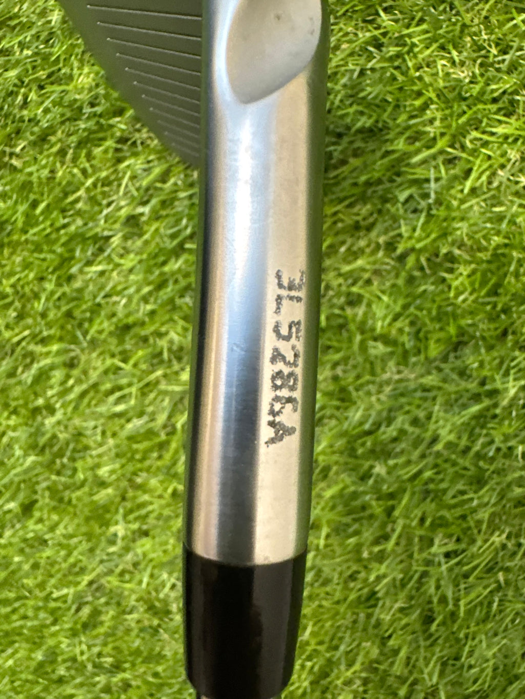 Ping Tour-S Black Dot 54  / 12 54° Wedge – Dynamic Gold S300 Stiff Shaft