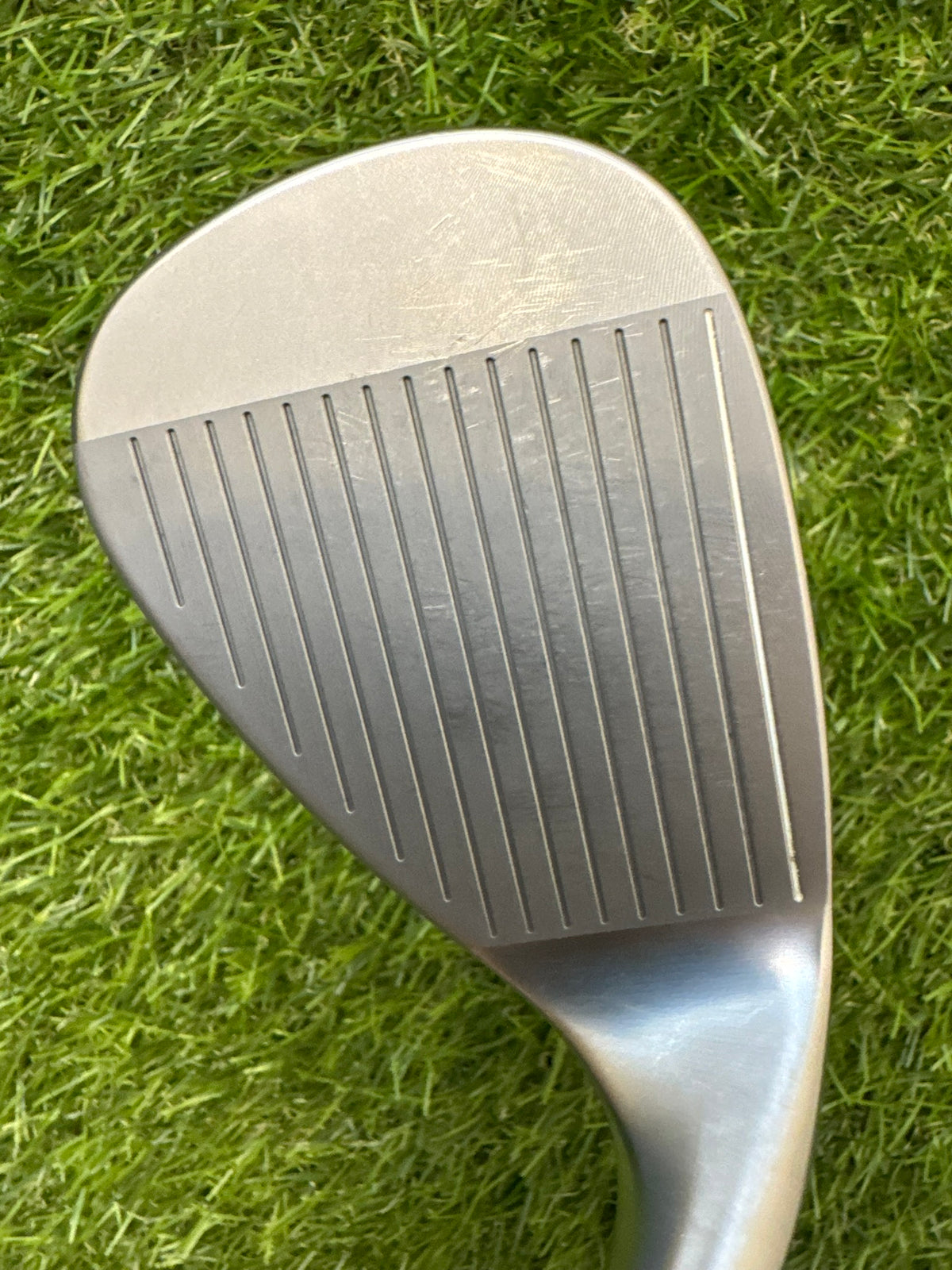 Ping Tour-S Black Dot 54  / 12 54° Wedge – Dynamic Gold S300 Stiff Shaft