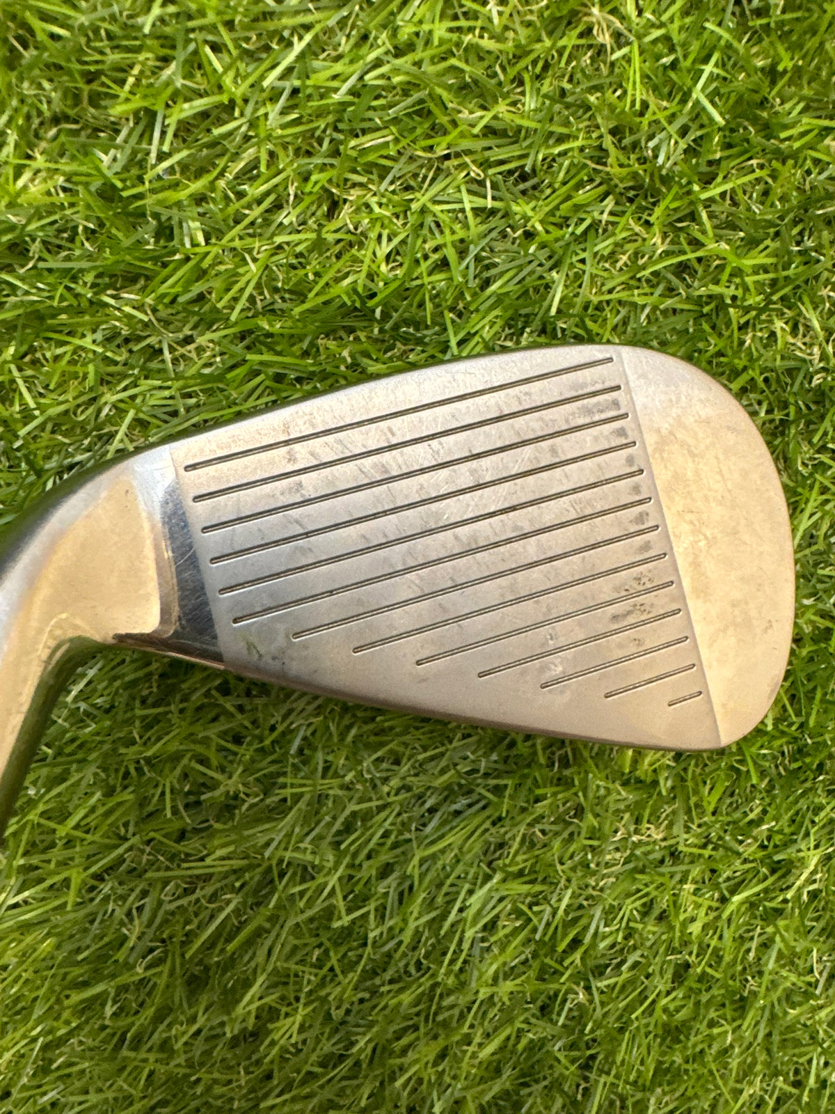 Nike VR Pro Cavity 4i Driving Iron 24° – Fujikura Axiom 75 R2 Regular 2 Shaft