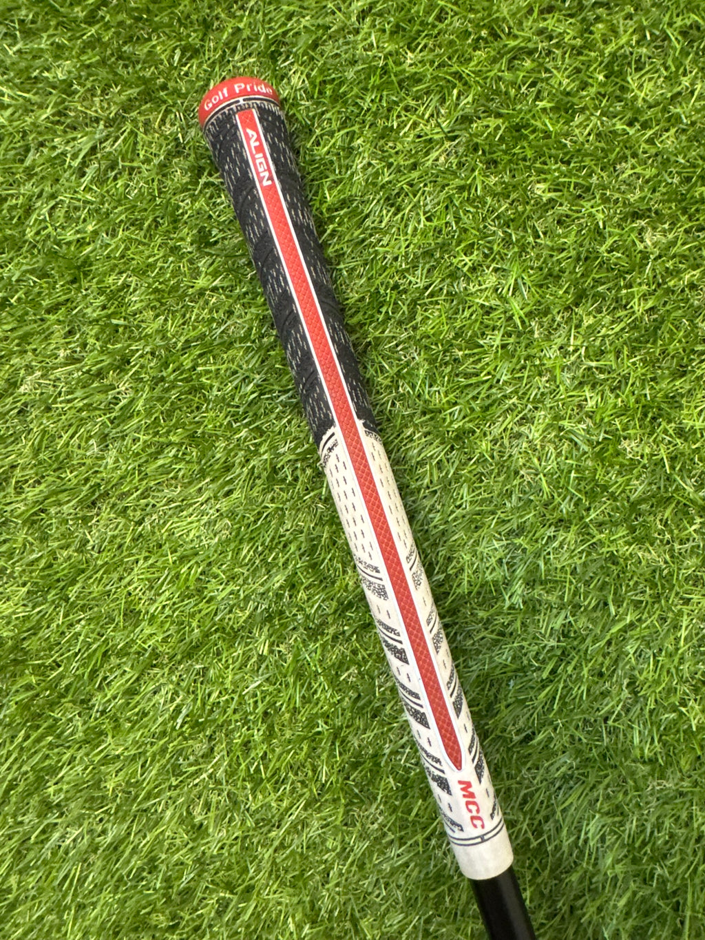 Nike VR Pro Cavity 4i Driving Iron 24° – Fujikura Axiom 75 R2 Regular 2 Shaft