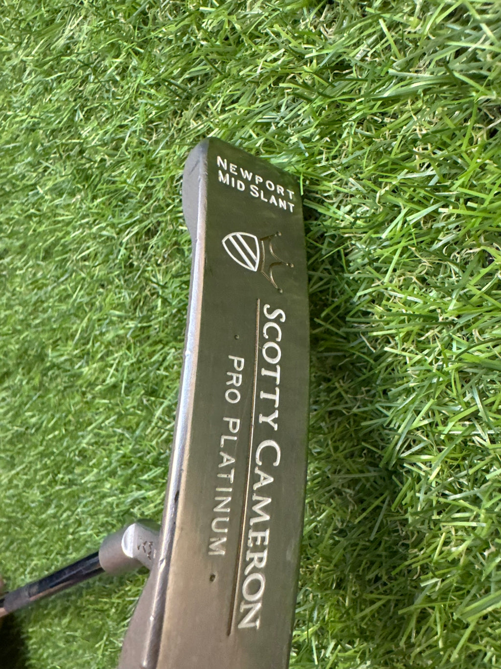 Scotty Cameron Pro Platinum Newport Mid Slant Putter 35”