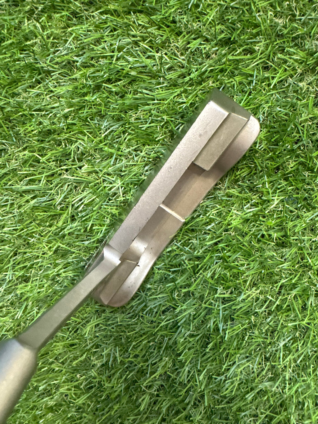 Scotty Cameron Pro Platinum Newport Mid Slant Putter 35”
