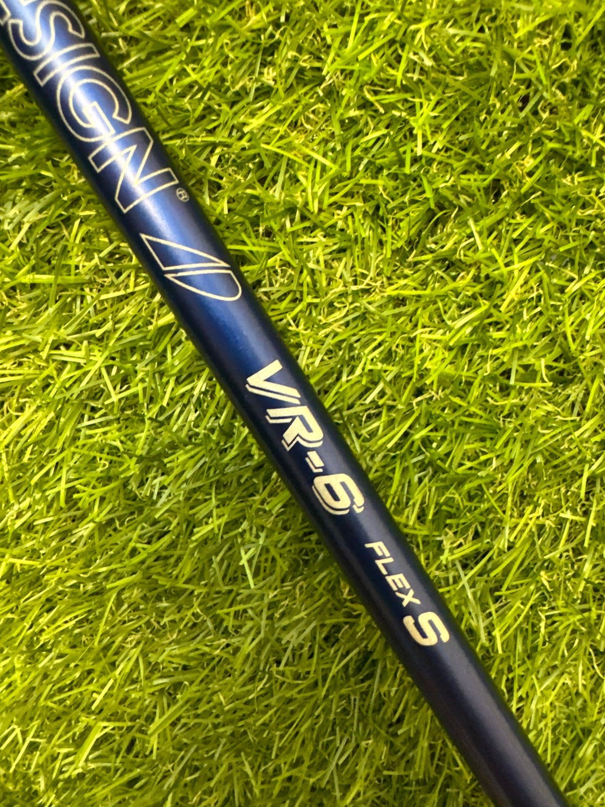 Graphite Design Tour AD VR-6 Driver Shaft – Stiff – 44"
