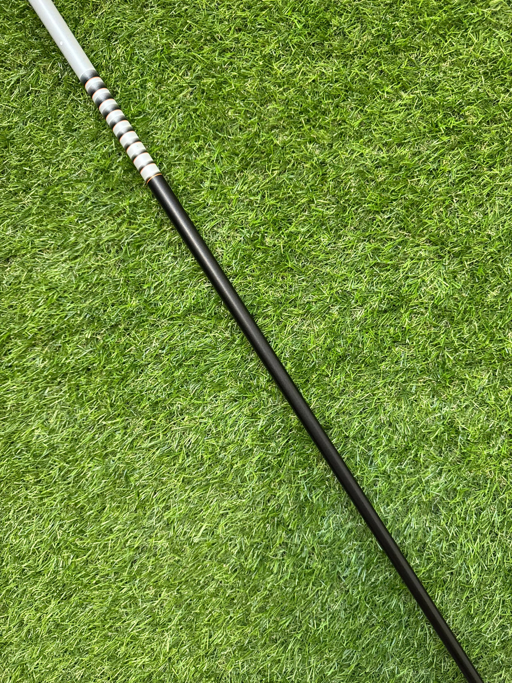 Graphite Design Tour AD IZ-6 Driver Shaft – Stiff – 43.5"