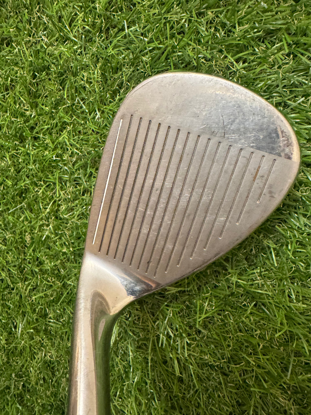 Taylormade Sim Max Sand Wedge