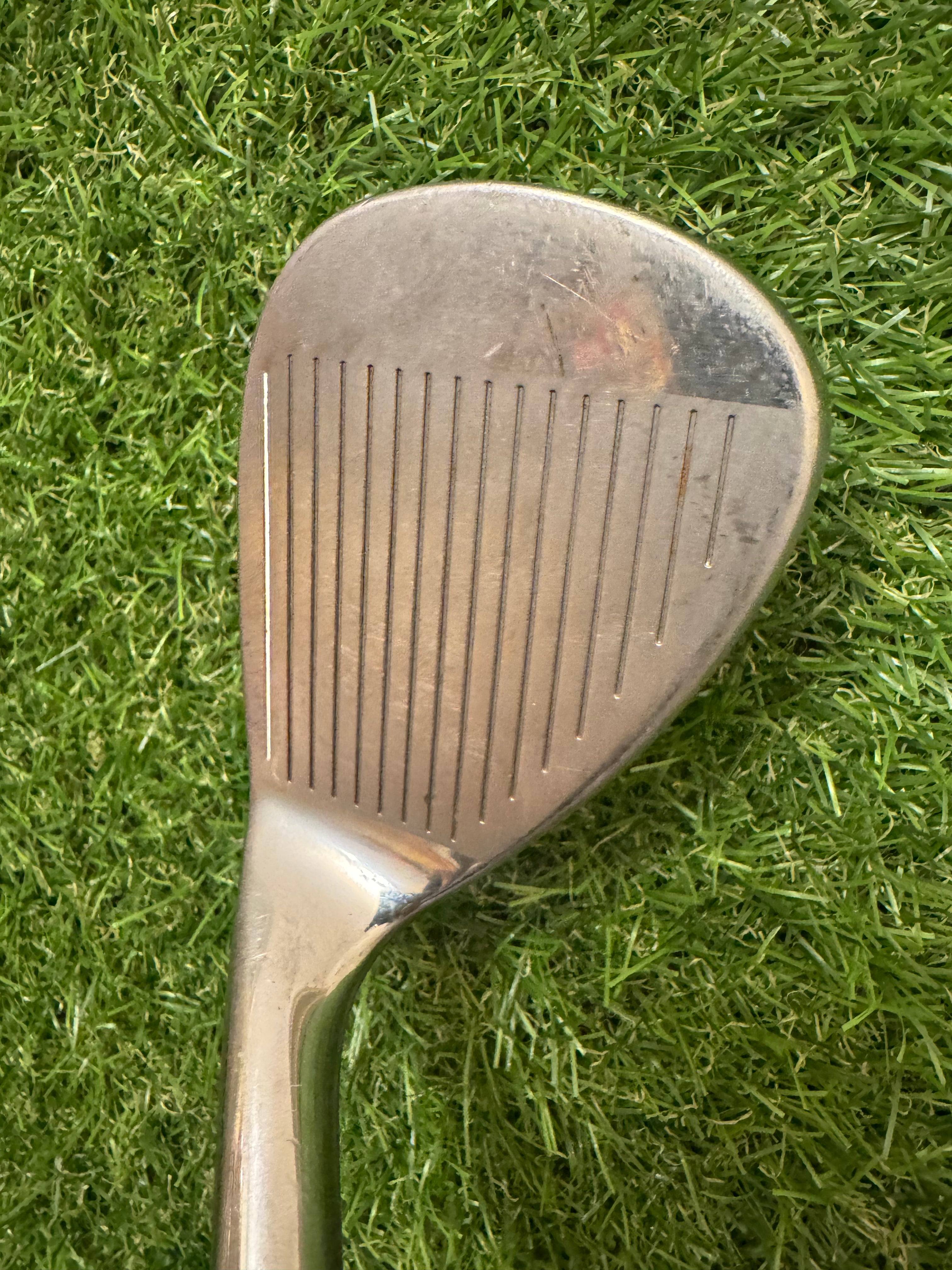 Taylormade Sim Max Sand Wedge