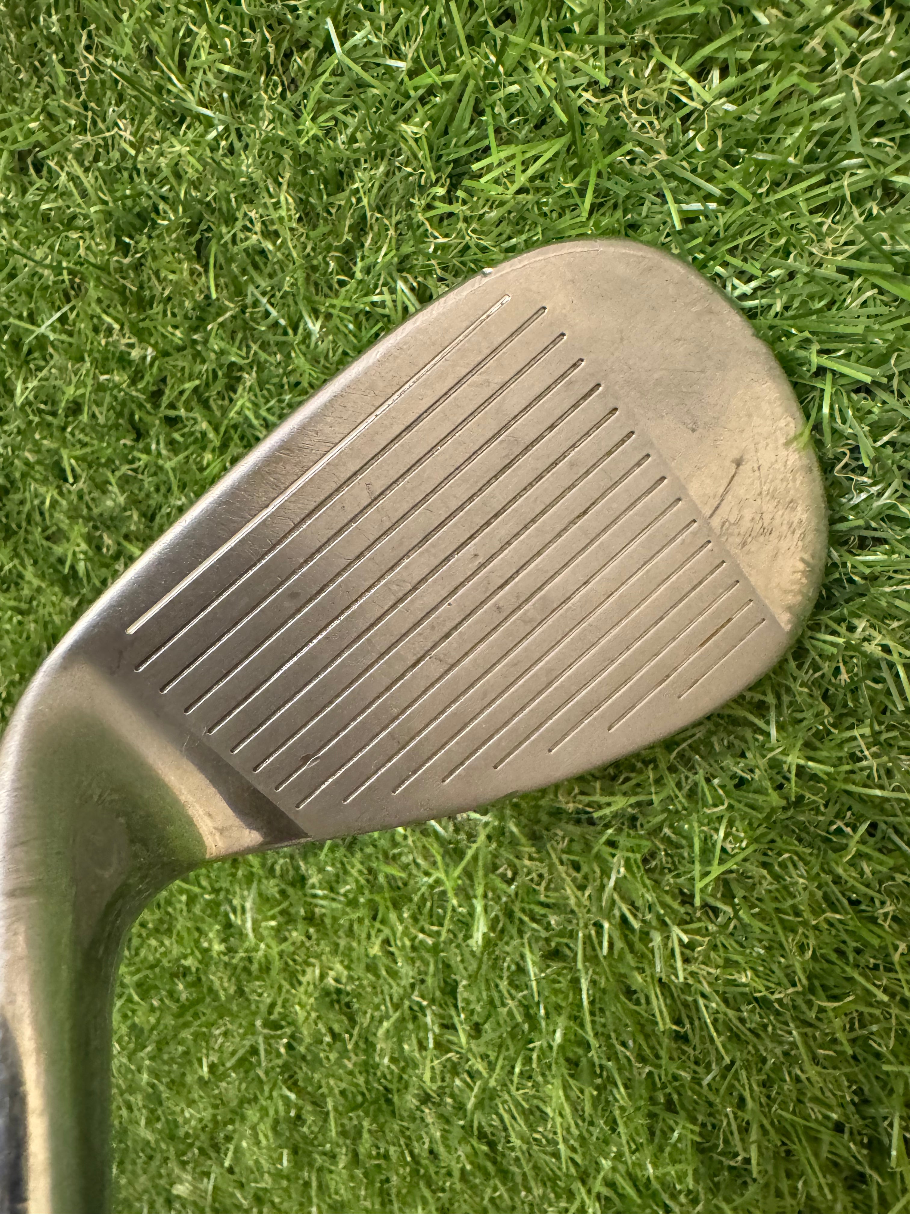 Taylormade Sim Max Sand Wedge