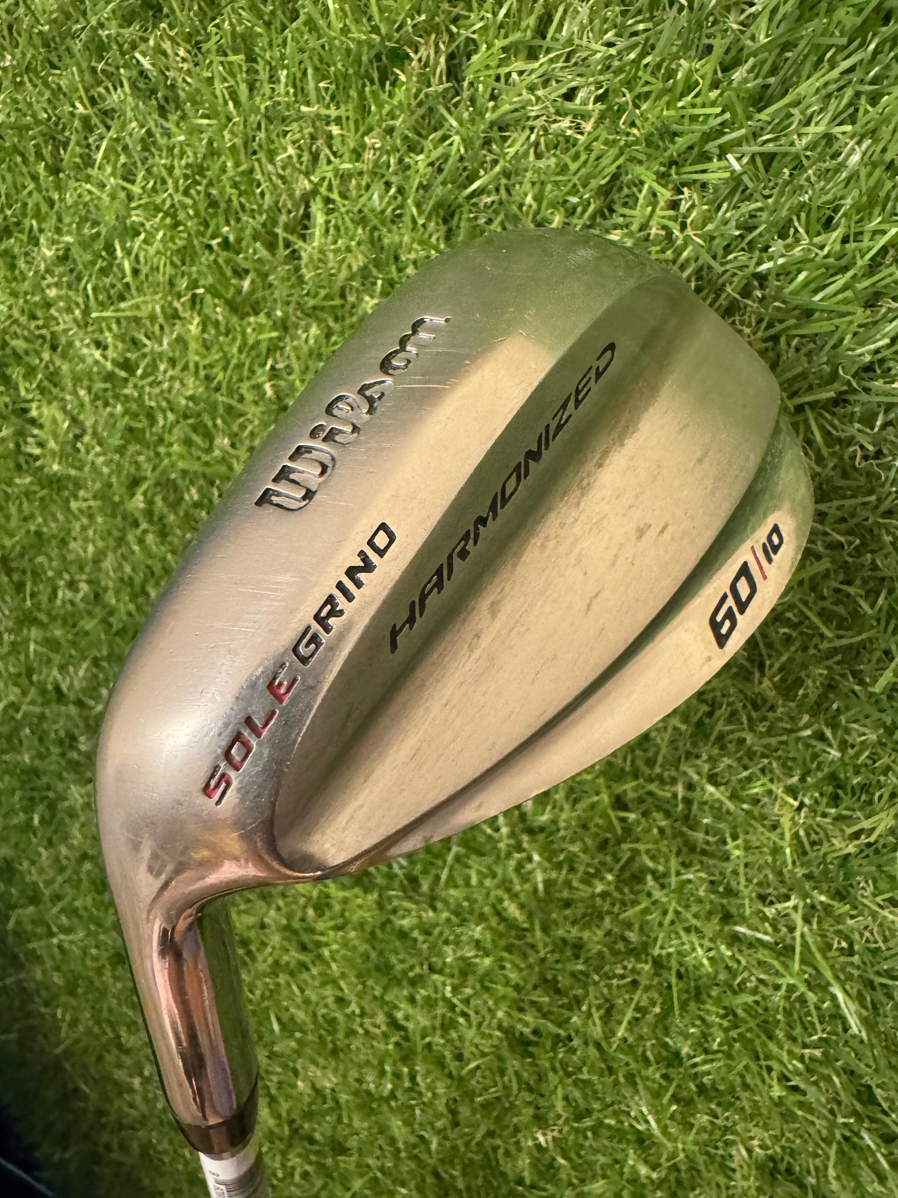 Wilson Sole Grind Harmonized 60° Wedge Left Hand