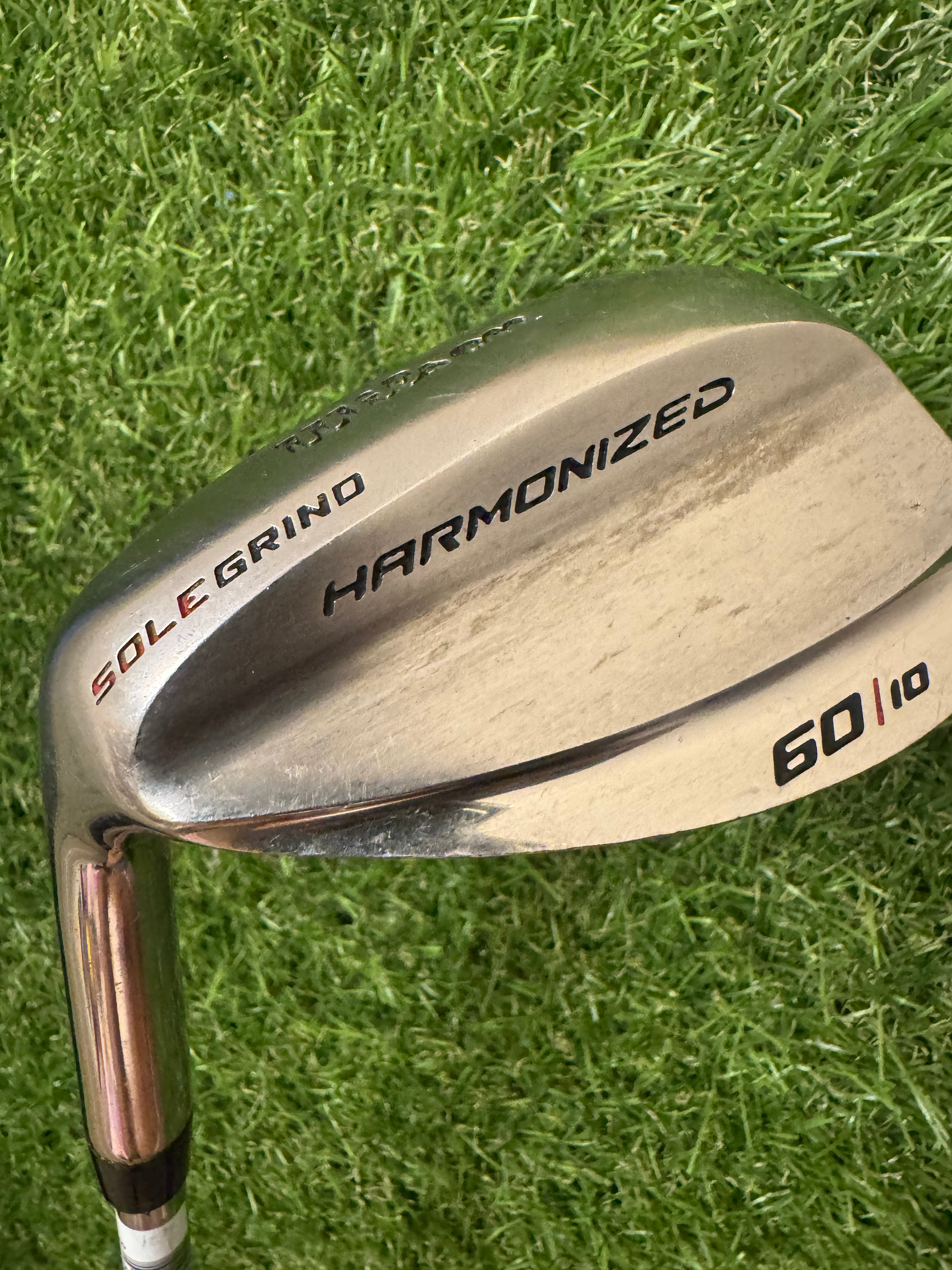 Wilson Sole Grind Harmonized 60° Wedge Left Hand